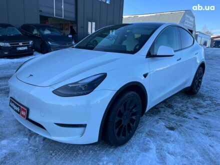 Тесла Model Y 2023 в Львове на Automoto.ua Белый Тесла Model Y, объемом двигателя 0 л и пробегом 13 тыс. км за 33190 $, фото 1 на Automoto.ua