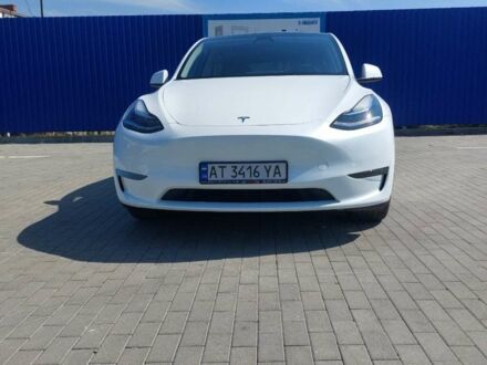 Білий Тесла Model Y, об'ємом двигуна 0 л та пробігом 66 тис. км за 28200 $, фото 1 на Automoto.ua