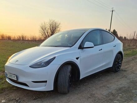 Білий Тесла Model Y, об'ємом двигуна 0 л та пробігом 37 тис. км за 24200 $, фото 1 на Automoto.ua