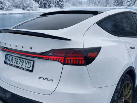 Белый Тесла Model Y, объемом двигателя 0 л и пробегом 9 тыс. км за 27000 $, фото 1 на Automoto.ua