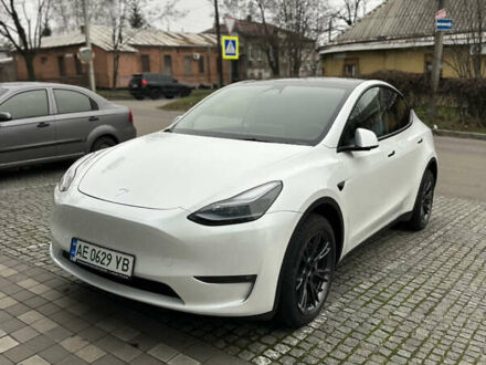 Белый Тесла Model Y, объемом двигателя 0 л и пробегом 16 тыс. км за 33700 $, фото 1 на Automoto.ua