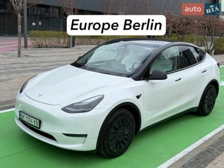 Белый Тесла Model Y, объемом двигателя 0 л и пробегом 36 тыс. км за 38500 $, фото 1 на Automoto.ua