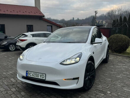 Білий Тесла Model Y, об'ємом двигуна 0 л та пробігом 8 тис. км за 34500 $, фото 1 на Automoto.ua