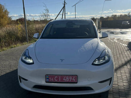 Тесла Model Y 2024 у Жовкві на Automoto.ua Білий Тесла Model Y, об'ємом двигуна 0 л та пробігом 30 тис. км за 33000 $, фото 1 на Automoto.ua