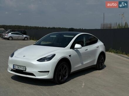 Белый Тесла Model Y, объемом двигателя 0 л и пробегом 15 тыс. км за 27700 $, фото 1 на Automoto.ua
