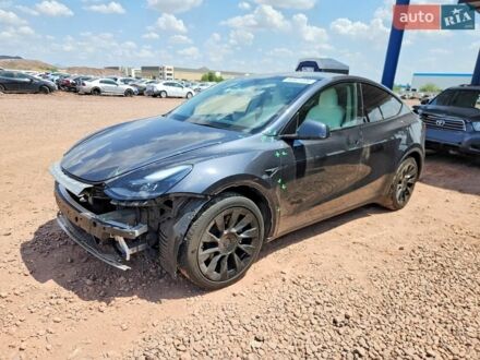 Белый Тесла Model Y, объемом двигателя 0 л и пробегом 53 тыс. км за 12500 $, фото 1 на Automoto.ua