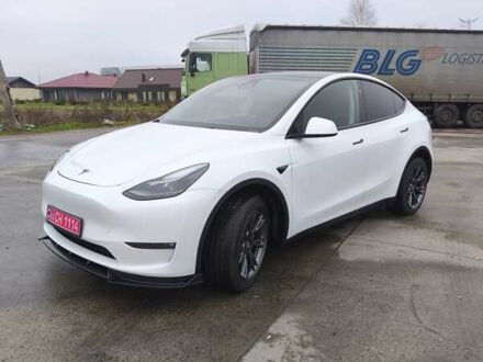 Белый Тесла Model Y, объемом двигателя 0 л и пробегом 19 тыс. км за 28800 $, фото 1 на Automoto.ua