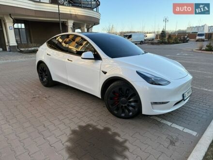 Белый Тесла Model Y, объемом двигателя 0 л и пробегом 18 тыс. км за 29700 $, фото 1 на Automoto.ua