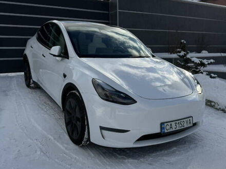 Белый Тесла Model Y, объемом двигателя 0 л и пробегом 13 тыс. км за 30500 $, фото 1 на Automoto.ua