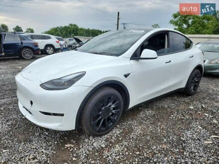 Тесла Model Y 2024 в Харькове на Automoto.ua Белый Тесла Model Y, объемом двигателя 0 л и пробегом 29 тыс. км за 15700 $, фото 1 на Automoto.ua