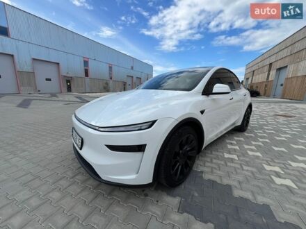 Белый Тесла Model Y, объемом двигателя 0 л и пробегом 22 тыс. км за 37500 $, фото 1 на Automoto.ua
