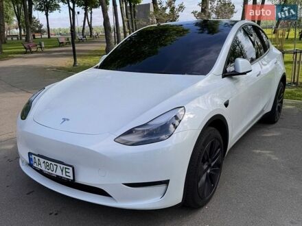 Белый Тесла Model Y, объемом двигателя 0 л и пробегом 13 тыс. км за 34950 $, фото 1 на Automoto.ua