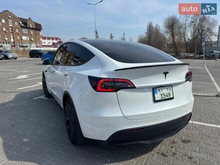 Белый Тесла Model Y, объемом двигателя 0 л и пробегом 3 тыс. км за 32200 $, фото 1 на Automoto.ua