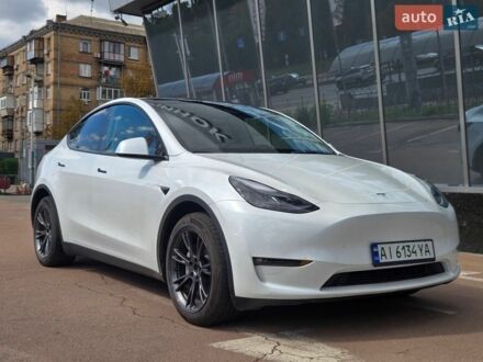 Білий Тесла Model Y, об'ємом двигуна 0 л та пробігом 40 тис. км за 35900 $, фото 1 на Automoto.ua