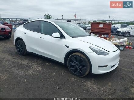 Белый Тесла Model Y, объемом двигателя 0 л и пробегом 36 тыс. км за 11500 $, фото 1 на Automoto.ua