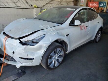 Тесла Model Y 2023 в Львове на Automoto.ua Бежевый Тесла Model Y, объемом двигателя 0 л и пробегом 50 тыс. км за 20500 $, фото 1 на Automoto.ua