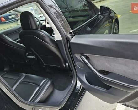 Черный Тесла Model Y, объемом двигателя 0 л и пробегом 136 тыс. км за 23990 $, фото 17 на Automoto.ua
