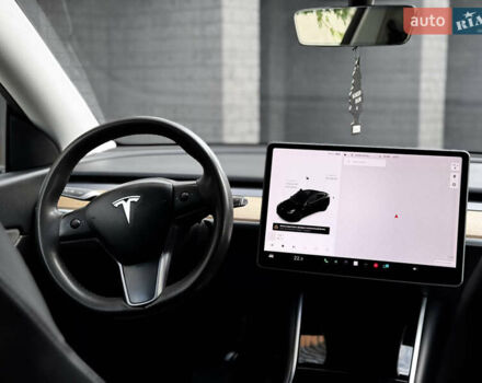 Черный Тесла Model Y, объемом двигателя 0 л и пробегом 173 тыс. км за 22700 $, фото 25 на Automoto.ua