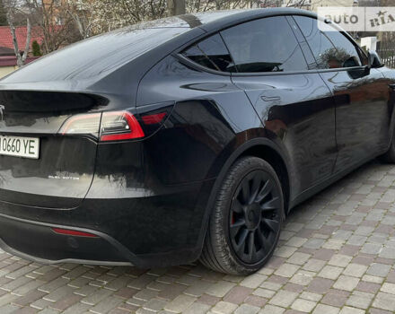 Черный Тесла Model Y, объемом двигателя 0 л и пробегом 74 тыс. км за 29999 $, фото 8 на Automoto.ua