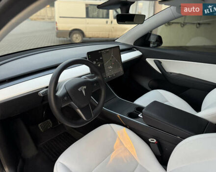Черный Тесла Model Y, объемом двигателя 0 л и пробегом 149 тыс. км за 20600 $, фото 28 на Automoto.ua