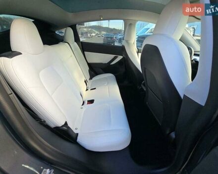 Черный Тесла Model Y, объемом двигателя 0 л и пробегом 56 тыс. км за 19500 $, фото 10 на Automoto.ua