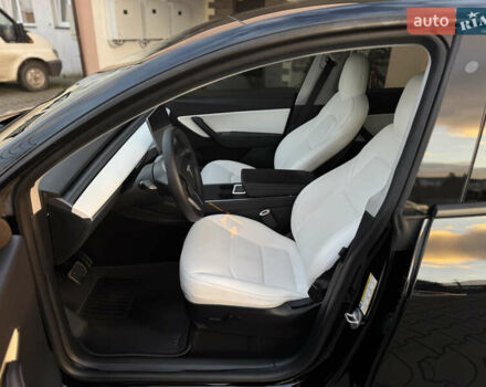 Черный Тесла Model Y, объемом двигателя 0 л и пробегом 149 тыс. км за 20600 $, фото 25 на Automoto.ua