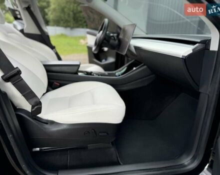 Чорний Тесла Model Y, об'ємом двигуна 0 л та пробігом 160 тис. км за 18999 $, фото 38 на Automoto.ua