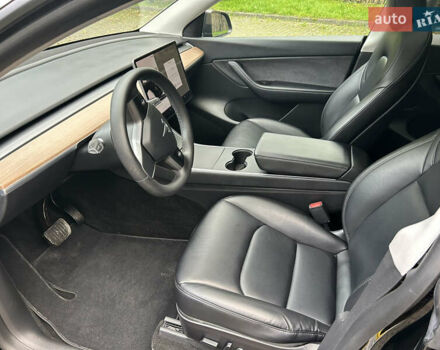 Черный Тесла Model Y, объемом двигателя 0 л и пробегом 140 тыс. км за 18000 $, фото 13 на Automoto.ua