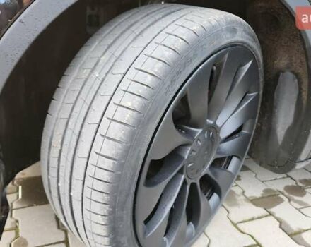 Черный Тесла Model Y, объемом двигателя 0 л и пробегом 86 тыс. км за 24500 $, фото 22 на Automoto.ua