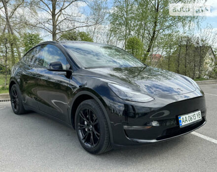 Черный Тесла Model Y, объемом двигателя 0 л и пробегом 27 тыс. км за 27900 $, фото 15 на Automoto.ua