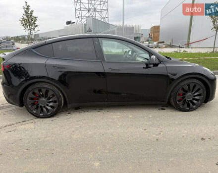 Черный Тесла Model Y, объемом двигателя 0 л и пробегом 107 тыс. км за 21000 $, фото 5 на Automoto.ua