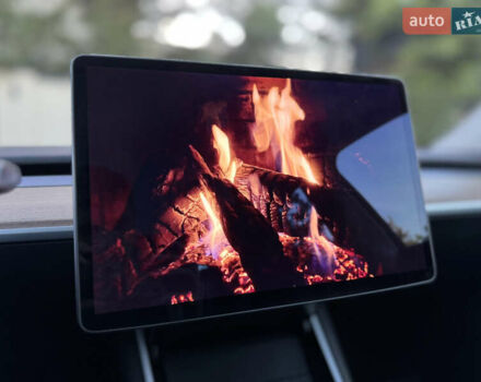 Черный Тесла Model Y, объемом двигателя 0 л и пробегом 113 тыс. км за 21999 $, фото 57 на Automoto.ua