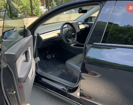 Черный Тесла Model Y, объемом двигателя 0 л и пробегом 103 тыс. км за 23000 $, фото 19 на Automoto.ua