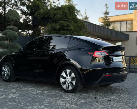 Черный Тесла Model Y, объемом двигателя 0 л и пробегом 113 тыс. км за 21999 $, фото 21 на Automoto.ua