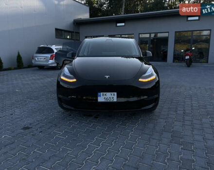 Чорний Тесла Model Y, об'ємом двигуна 0 л та пробігом 38 тис. км за 32900 $, фото 4 на Automoto.ua
