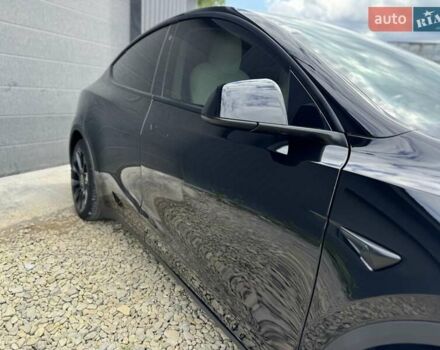 Чорний Тесла Model Y, об'ємом двигуна 0 л та пробігом 160 тис. км за 18999 $, фото 5 на Automoto.ua