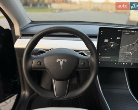 Черный Тесла Model Y, объемом двигателя 0 л и пробегом 149 тыс. км за 20600 $, фото 33 на Automoto.ua