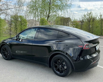 Черный Тесла Model Y, объемом двигателя 0 л и пробегом 27 тыс. км за 27900 $, фото 20 на Automoto.ua