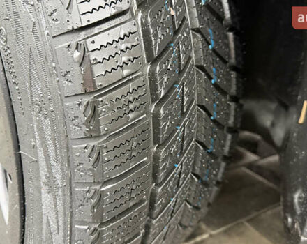 Черный Тесла Model Y, объемом двигателя 0 л и пробегом 169 тыс. км за 21900 $, фото 17 на Automoto.ua