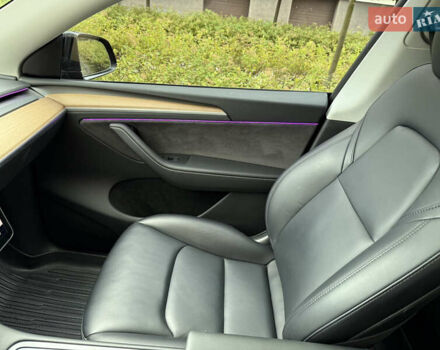 Черный Тесла Model Y, объемом двигателя 0 л и пробегом 110 тыс. км за 22500 $, фото 35 на Automoto.ua