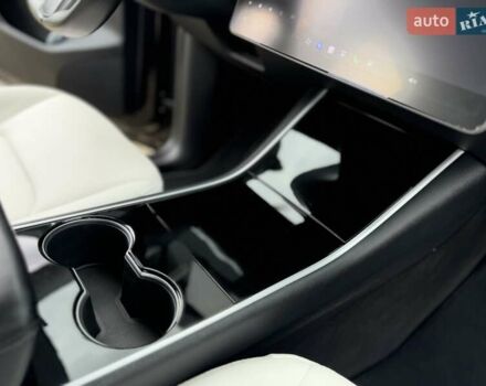 Чорний Тесла Model Y, об'ємом двигуна 0 л та пробігом 160 тис. км за 18999 $, фото 36 на Automoto.ua