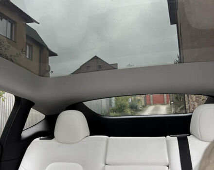 Тесла Model Y 2020 в Тернополе на Automoto.ua Черный Тесла Model Y, объемом двигателя 0 л и пробегом 100 тыс. км за 23499 $, фото 19 на Automoto.ua