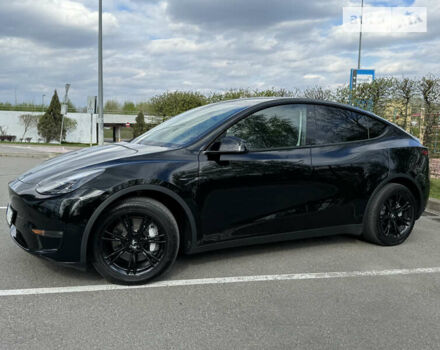 Чорний Тесла Model Y, об'ємом двигуна 0 л та пробігом 27 тис. км за 27900 $, фото 4 на Automoto.ua