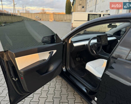 Черный Тесла Model Y, объемом двигателя 0 л и пробегом 149 тыс. км за 20600 $, фото 24 на Automoto.ua