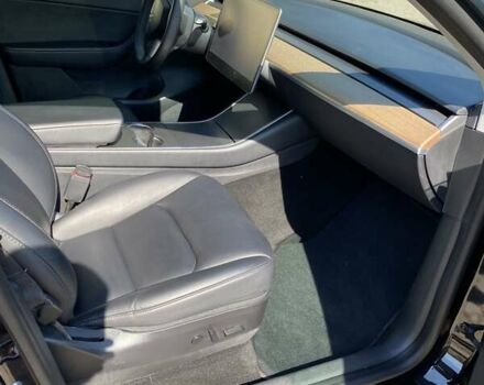 Черный Тесла Model Y, объемом двигателя 0 л и пробегом 72 тыс. км за 24399 $, фото 12 на Automoto.ua