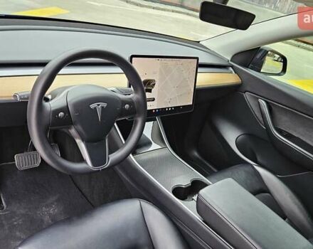 Черный Тесла Model Y, объемом двигателя 0 л и пробегом 136 тыс. км за 23990 $, фото 19 на Automoto.ua