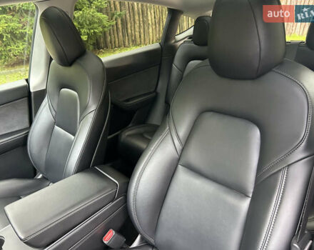 Черный Тесла Model Y, объемом двигателя 0 л и пробегом 140 тыс. км за 18000 $, фото 14 на Automoto.ua