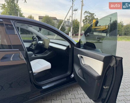 Тесла Model Y 2020 в Луцке на Automoto.ua Черный Тесла Model Y, объемом двигателя 0 л и пробегом 149 тыс. км за 20700 $, фото 24 на Automoto.ua