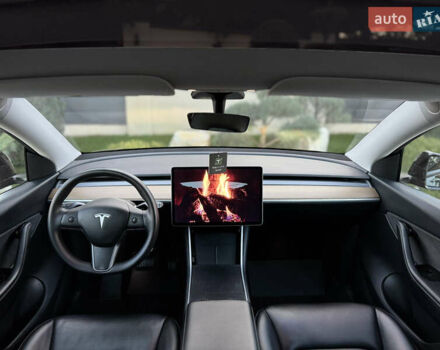 Черный Тесла Model Y, объемом двигателя 0 л и пробегом 113 тыс. км за 21999 $, фото 58 на Automoto.ua