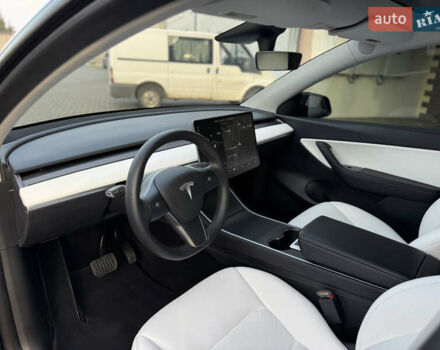 Тесла Model Y 2020 в Луцке на Automoto.ua Черный Тесла Model Y, объемом двигателя 0 л и пробегом 149 тыс. км за 20700 $, фото 20 на Automoto.ua